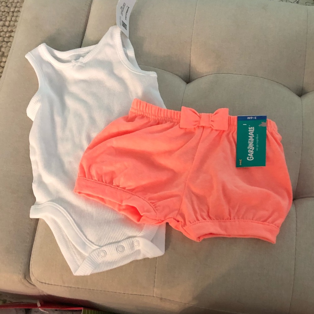 New with tags garanimals set 3-6 months